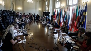 MEDIAPARΤ : Το Ευρωκοινοβούλιο καλεί την Ελλάδα για «επείγουσα» έρευνα για τις υποκλοπές