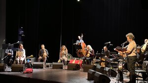 Θερμό χειροκρότημα στη Γενεύη για την παράσταση «Ο Ερωτόκριτος τσι περαζόμενους καιρούς» 