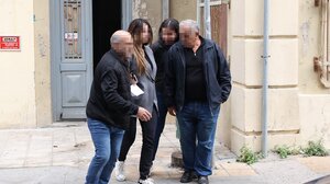 Καυστικό υγρό: Η ΕΛ.ΑΣ βρήκε τον άνδρα που μετέφερε την 38χρονη στην Αγία Γαλήνη 