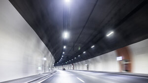 Η Ελλάδα αποκτά «έξυπνα» τούνελ	