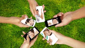 «Ξεφορτώθηκα το κινητό μου και αγόρασα ξυπνητήρι»