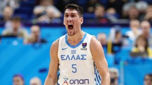 Ελληνική ψυχή και Εθνική πρόκριση στο Παγκόσμιο Κύπελλο!