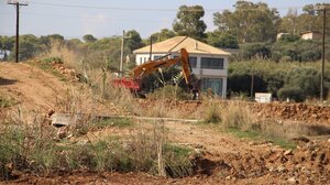 Ξεκίνησαν οι εργασίες αποκατάστασης της εκβολής του ποταμού Μορώνη