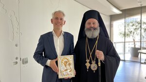 Συνάντηση του Αρχιεπισκόπου Αυστραλίας με τον Ομοσπονδιακό Υπουργό Μετανάστευσης 