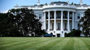 Μαζικές απολύσεις σχεδιάζει ο Λευκός Οίκος σε περίπτωση shutdown της ομοσπονδιακής κυβέρνησης