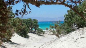 Άμμος από τη Χρυσή πωλείται στο διαδίκτυο έναντι 21 ευρώ!