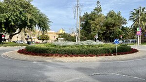 Σα βγεις στον πηγαιμό για την Ιθάκη να εύχεσαι να μην χαλάσει το αυτοκίνητο