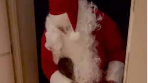 Αγιοβασίληδες, o Mπάτμαν κι ο Σούπερμαν, για πρώτη φορά, στο Βενιζέλειο!