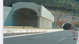 Το τούνελ στην Άμπελο Λασιθίου