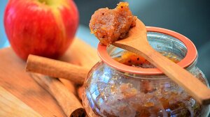 Αρωματική μαρμελάδα μήλου με κανέλα