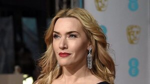 Η Κέιτ Γουίνσλετ αποκαλύπτει την αλήθεια πίσω από τη σκηνή με τη διαβόητη πόρτα του Τιτανικού