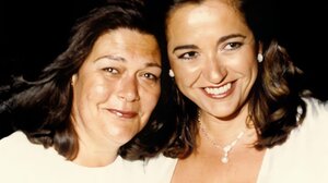 Ντόρα Μπακογιάννη: "Ο μισός μου εαυτός φεύγει"!