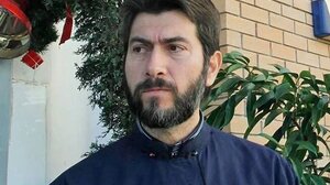 Απολογείται ο πατήρ Αντώνιος για κακουργηματική κατάχρηση ανηλίκων σε ασέλγεια