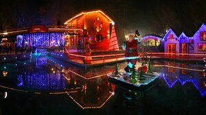 Πέντε πόλεις της Ελλάδας επενδύουν σε χριστουγεννιάτικα πάρκα 