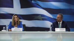 Πιέσεις από το Υπουργείο Οικονομικών στις Τράπεζες και για τον εξωδικαστικό