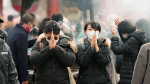 Κίνα: Η κορύφωση της COVID-19 θα διαρκέσει 2-3 μήνες