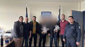 Επισκέφθηκαν τους τραυματίες αστυνομικούς