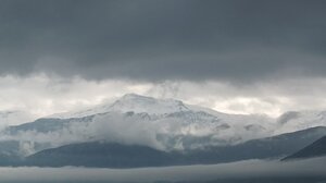 Μαγευτικές, "λευκές" εικόνες από τα ορεινά της Κρήτης