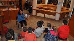 Ο «Γλύκος και η Μοναχούδα» στη Βιβλιοθήκη της ΟΑΚ «Το Φως»