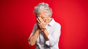 Χτύπησε στο πρόσωπο την ηλικιωμένη μητέρα του