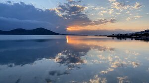 Το πρώτο λυκαυγές του 2023