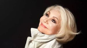 Ατύχημα για τη Μαρινέλλα: Η ερμηνεύτρια υπέστη κάκωση στο γόνατο 