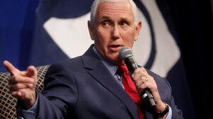Ο Μάικ Πενς αποσύρεται από την κούρσα για τις προεδρικές εκλογές 