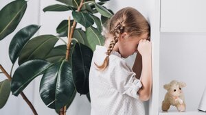 Άφησε το 7χρονο παιδί του μόνο στο σπίτι...