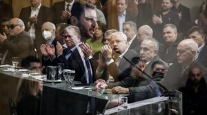 Τα ψηφοδέλτια του ΠΑΣΟΚ και η επανεκκίνηση της Δημοκρατικής Παράταξης 