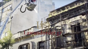 Αποκαταστάθηκε η κυκλοφορία των οχημάτων στην οδό Λιοσίων μετά την πυρκαγιά