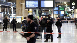 Έξι τραυματίες από την επίθεση στο μετρό στο Παρίσι