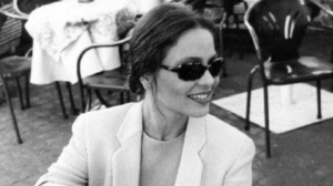 Ορνέλα Μούτι: Εντυπωσιακή στα 67 της