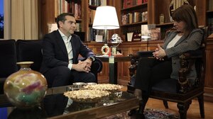 Τσίπρας: Ζήτησε την παραίτηση Μητσοτάκη μετά τη συνάντηση με τη Σακελλαροπούλου