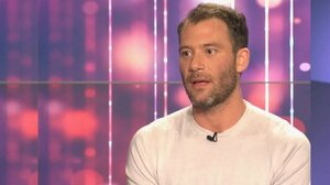 Αντίνοος Αλμπάνης: Aνάρτηση από το νοσοκομείο για την Παγκόσμια Ημέρα κατά του Καρκίνου