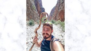 Viral ... Κρητικός με κατσούνες και χιούμορ!