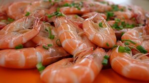 Γαρίδες με μέλι και λάιμ