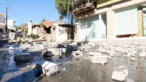 Αρκαλοχώρι: Στη Βουλή οι καταγγελίες για κατασχέσεις κρατικής αρωγής σε σεισμόπληκτους