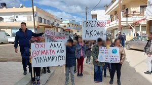 Πλημμύρες στην Αγία Πελαγία: Τρισάγιο για τα θύματα αλλά και διαμαρτυρία
