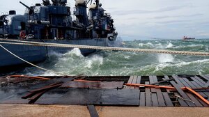 Την ασφαλή επιστροφή του "Βέλους" που χτυπήθηκε από τους ανέμους ζητάει ο ΣΦΕΑ