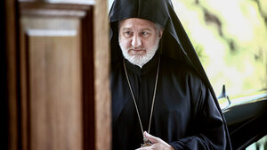 Ελπιδοφόρος: Δεν είναι δυνατόν να ζούμε ως κοινωνία σε περιβάλλον ένοπλης βίας