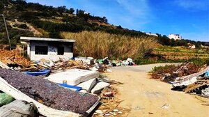 «Σκουπιδότοπος το γήπεδο της Αγίας Πελαγίας» - «Δεν προλαβαίνουμε» απαντά ο δήμος