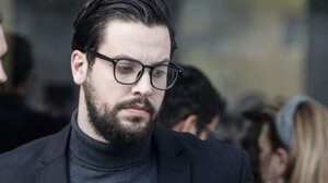 Προσελήφθη σε γνωστή αλυσίδα καταστημάτων στην Αθήνα ο Μάνος Δασκαλάκης