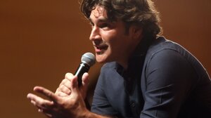 Χριστόφορος Παπακαλιάτης: Οι γυναίκες είναι ελεύθερες να αποφασίσουν για το αν θα φέρουν έναν άνθρωπο στον κόσμο