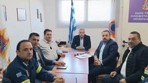 Φραγκίσκος Παρασύρης: O επαγγελματισμός και η ετοιμότητα των πυροσβεστών, εγγύηση για την ασφάλεια 