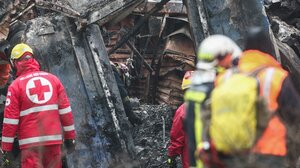 Τέμπη: «Ξέρω ότι ο αδερφός μου σκοτώθηκε» – Κραυγή απελπισίας για αγνοούμενο επιβάτη