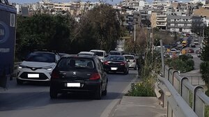 Κυκλοφοριακό χάος στον Άη Γιάννη Χωστό: Δεινοπάθησαν οι οδηγοί