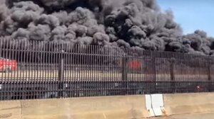 ΗΠΑ: Τουλάχιστον ένας νεκρός σε έκρηξη βυτιοφόρου 