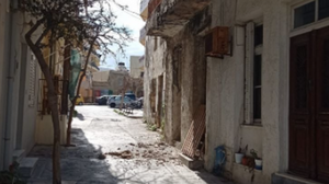 Της Αγίας Τριάδας το κάγκελο! (μέρες που ‘ναι)