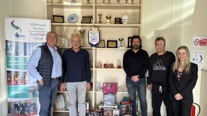 Δώρα σε παιδιά από τους φίλους της μοτοσυκλέτας