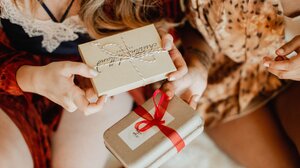 Εορτολόγιο: Ποιοι γιορτάζουν σήμερα 30 Απριλίου